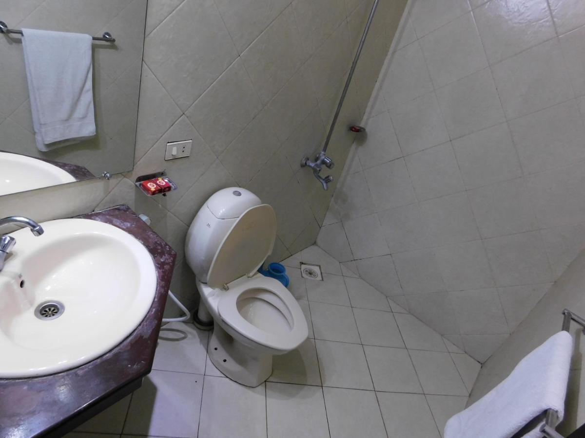 Hotel Royal Palace Rawalpindi Esterno foto